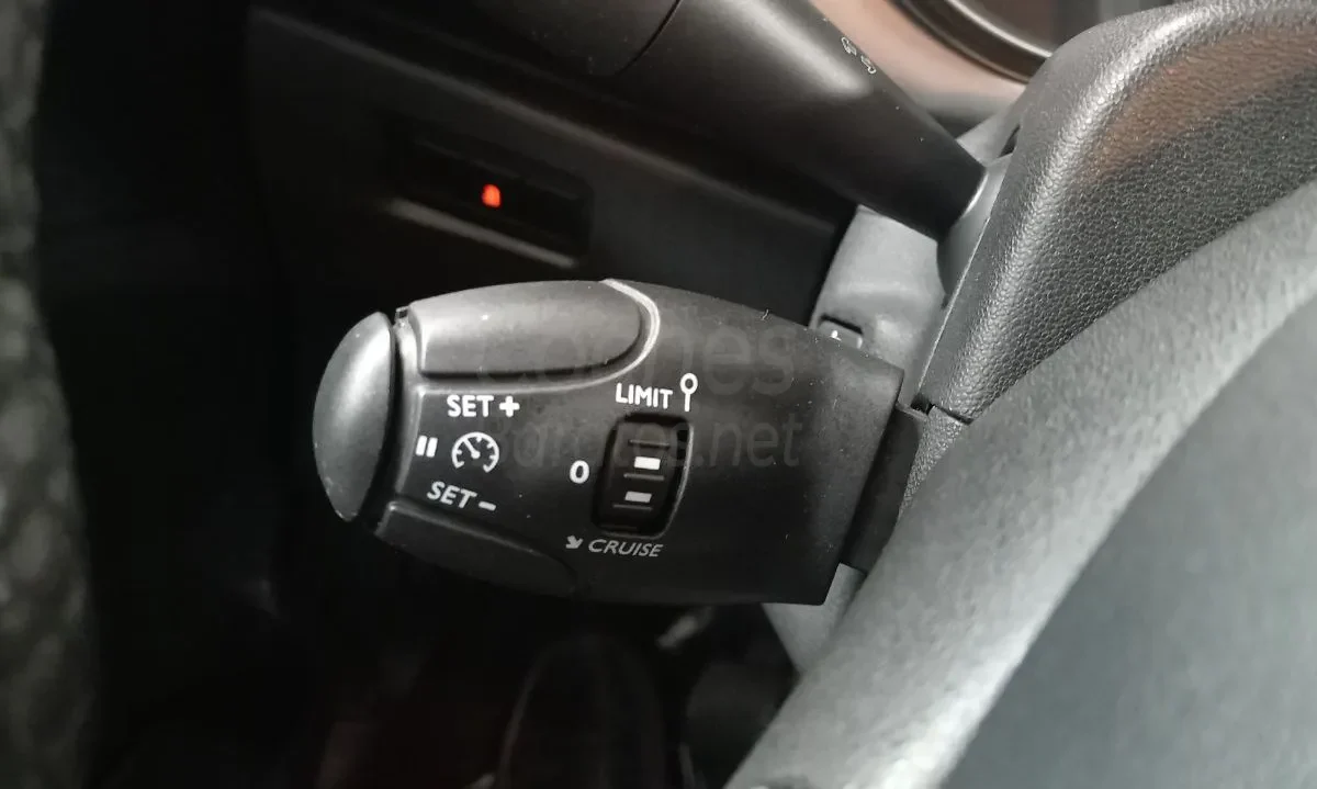 Citroen-c3-gris-coches-baratos-05