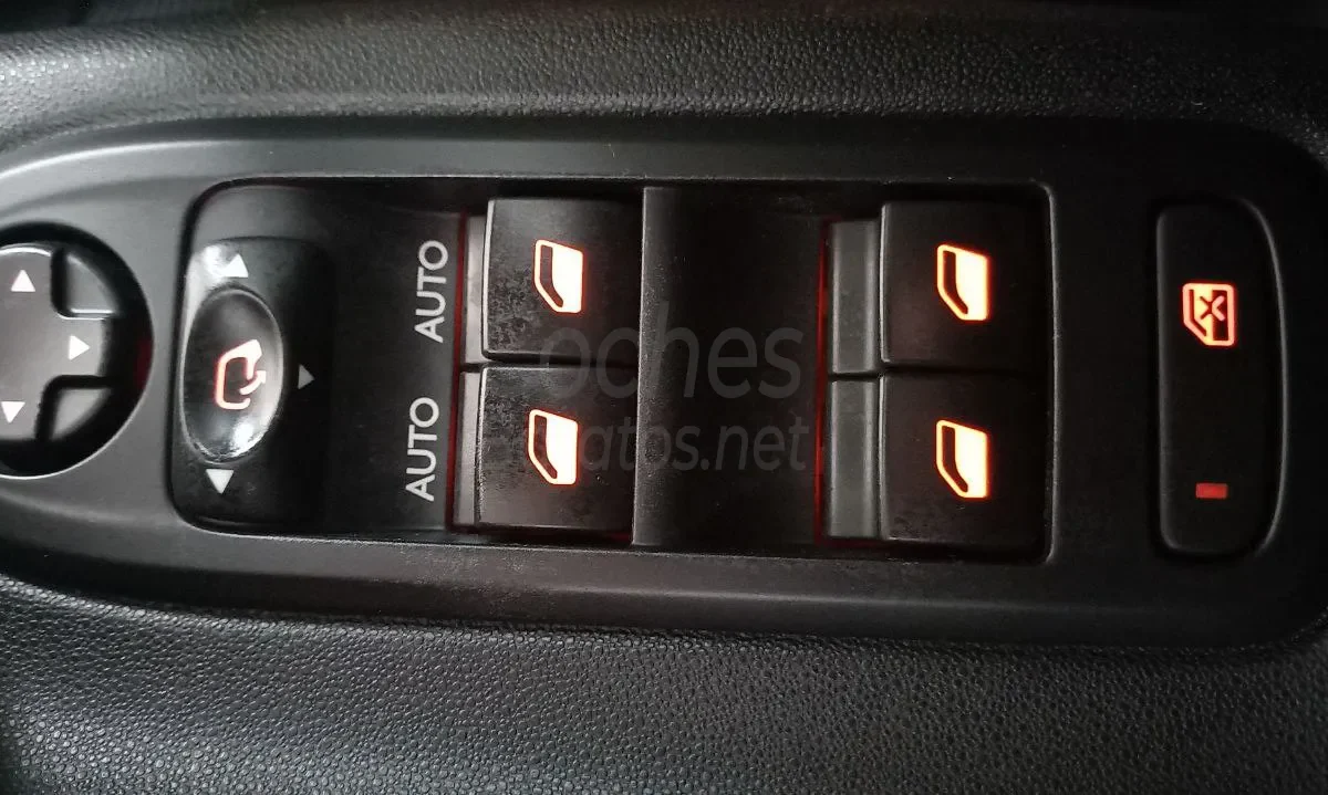 Citroen-c3-gris-coches-baratos-08