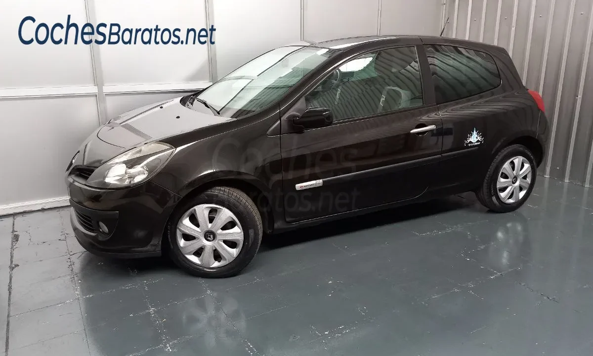 byc-digital-coches-baratos-cochesbaratos-renault-clio-negro-renaultclio-ripcurl -rip-curl (10)